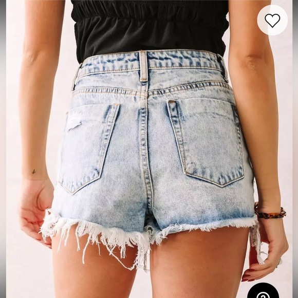 NWT Revolve Signature 8 Blue Jean Shorts High-rise Distressed Acid washed - Picture 4 of 10